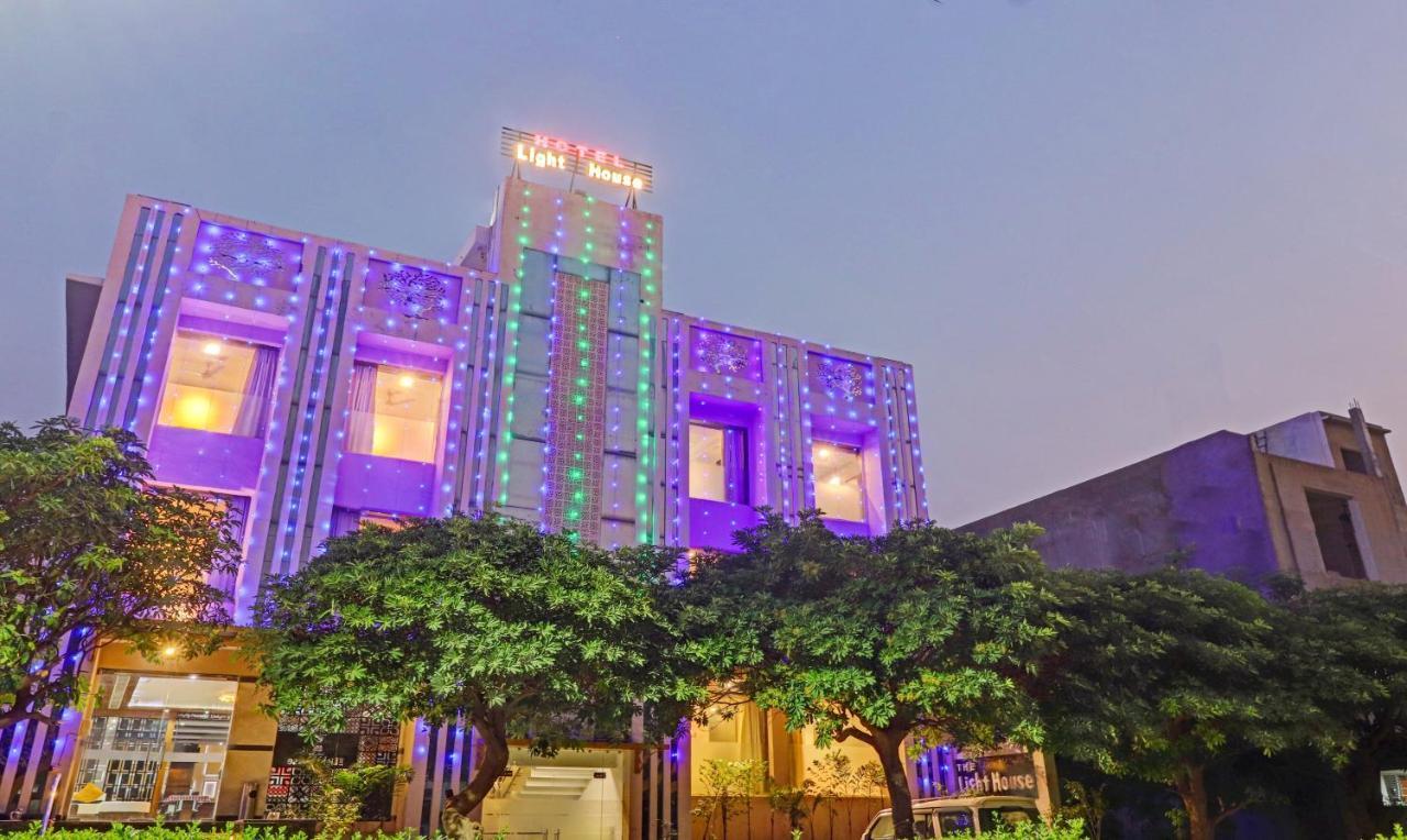 Light House Agra By Park Tree Hotel Exterior photo